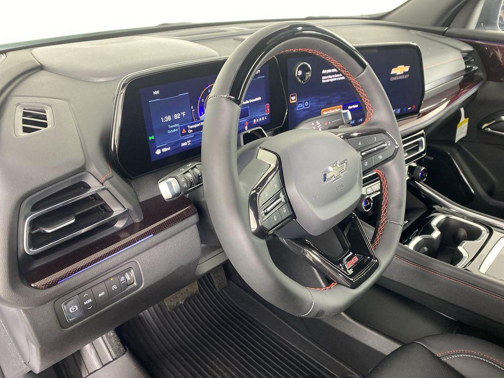new 2026 Chevrolet Traverse car, priced at $62,390
