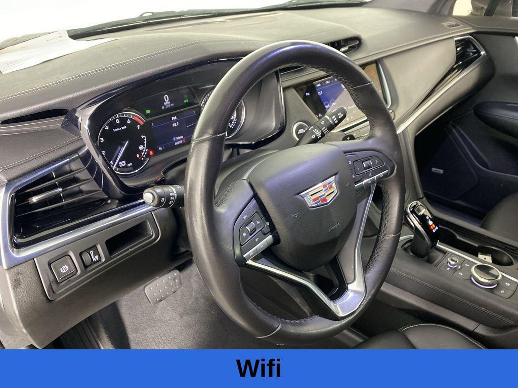 used 2021 Cadillac XT6 car, priced at $26,500