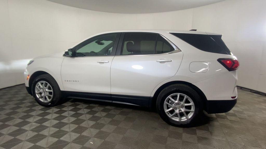 used 2024 Chevrolet Equinox car, priced at $25,000