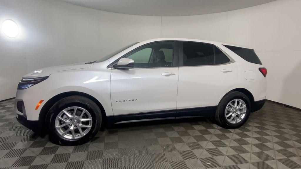 used 2024 Chevrolet Equinox car, priced at $25,000