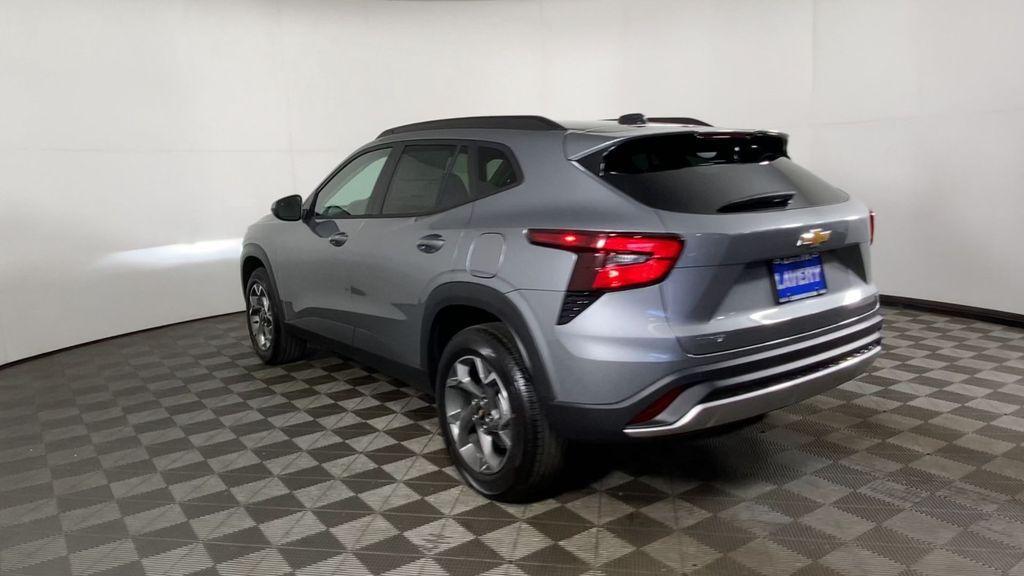 new 2026 Chevrolet Trax car, priced at $26,125