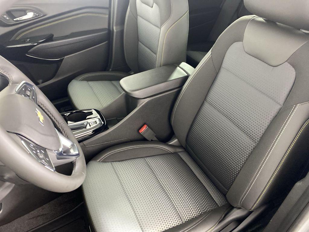 new 2026 Chevrolet Trax car, priced at $26,125