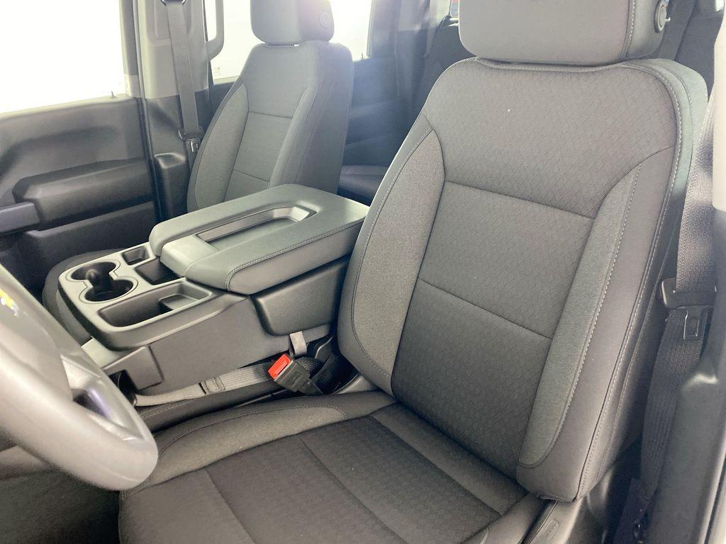 new 2025 Chevrolet Silverado 2500 car, priced at $64,166
