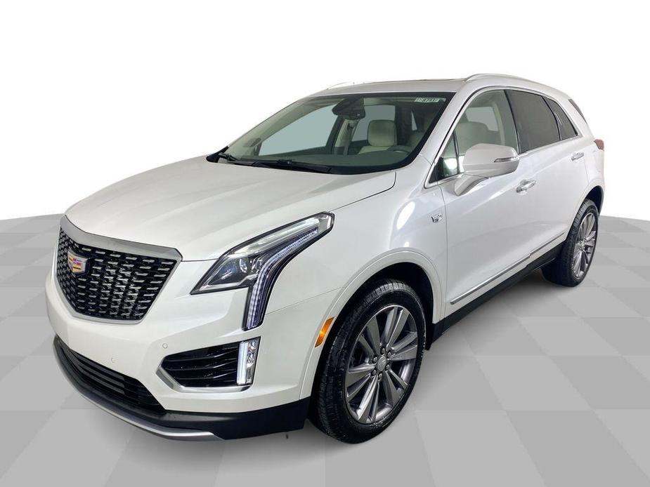 new 2025 Cadillac XT5 car