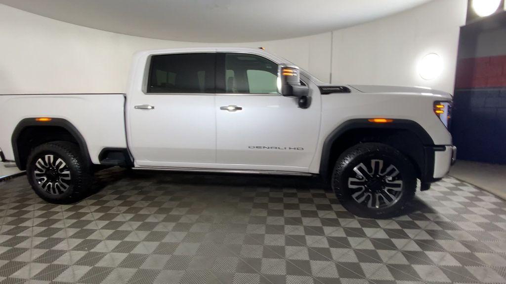 new 2025 GMC Sierra 2500 car, priced at $98,009