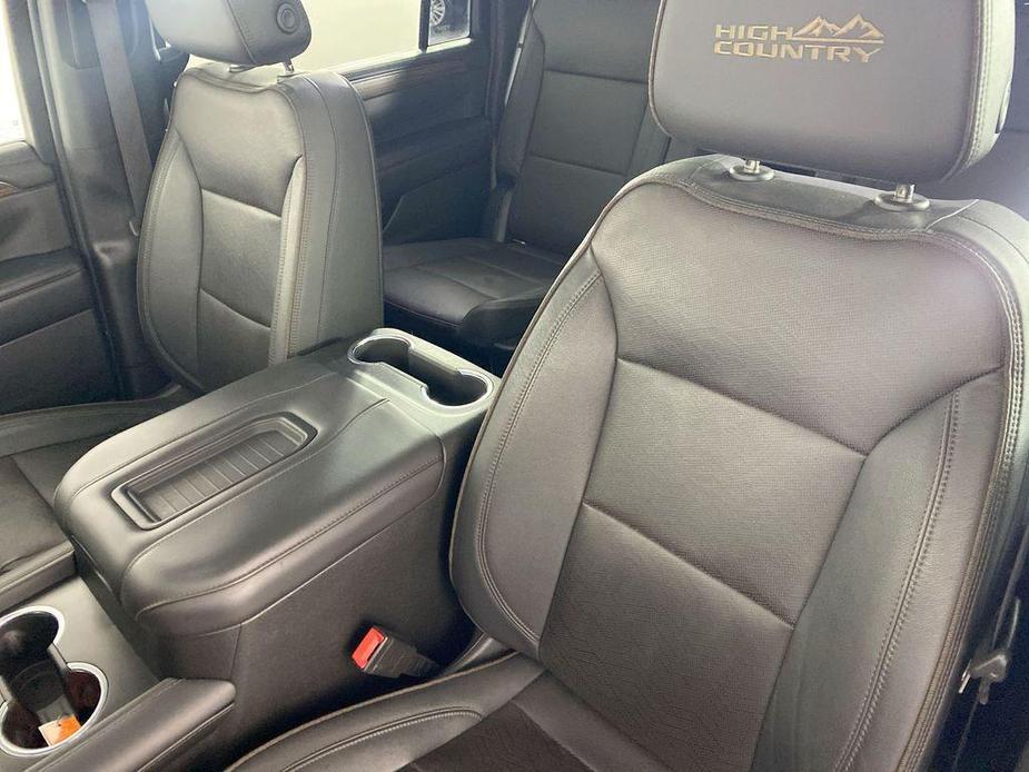 used 2022 Chevrolet Suburban car, priced at $60,000