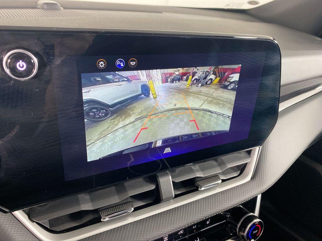used 2025 Chevrolet Equinox car, priced at $30,500