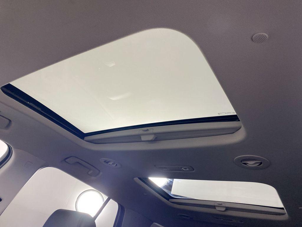 used 2020 Chevrolet Traverse car, priced at $20,000