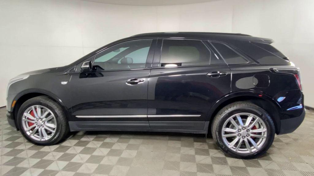 used 2024 Cadillac XT5 car, priced at $49,000