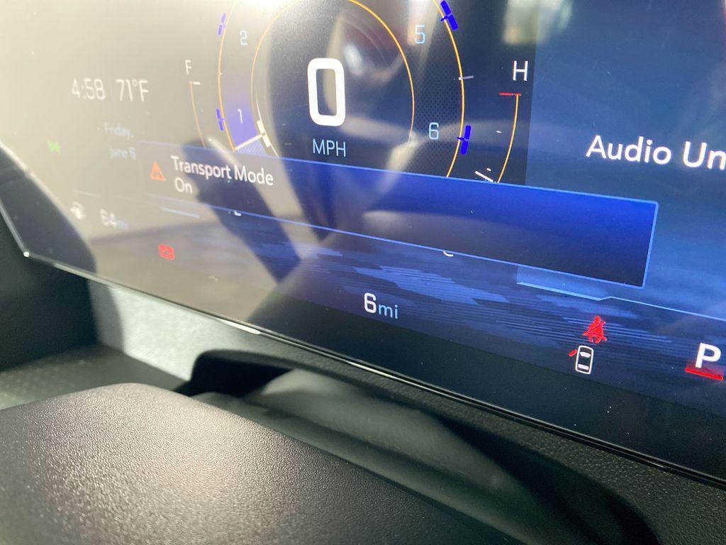 new 2025 Chevrolet Traverse car, priced at $42,545
