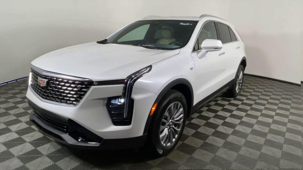 new 2024 Cadillac XT4 car, priced at $49,010