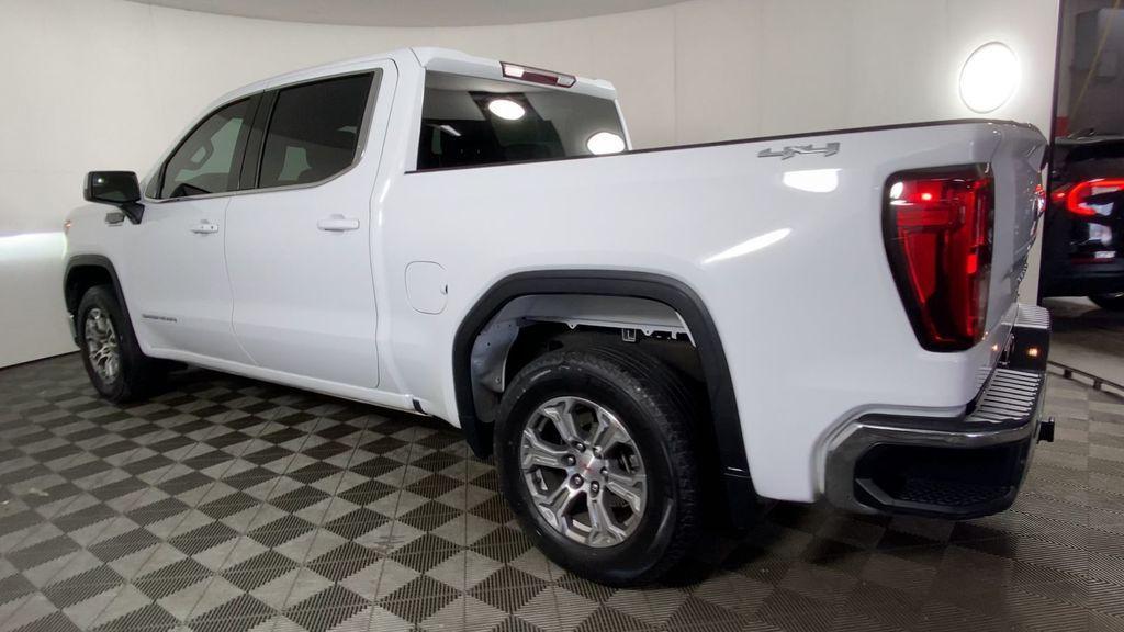 used 2022 GMC Sierra 1500 car, priced at $29,000