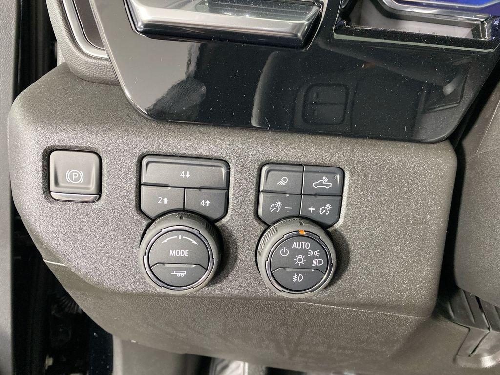 new 2025 Chevrolet Silverado 3500 car, priced at $74,688
