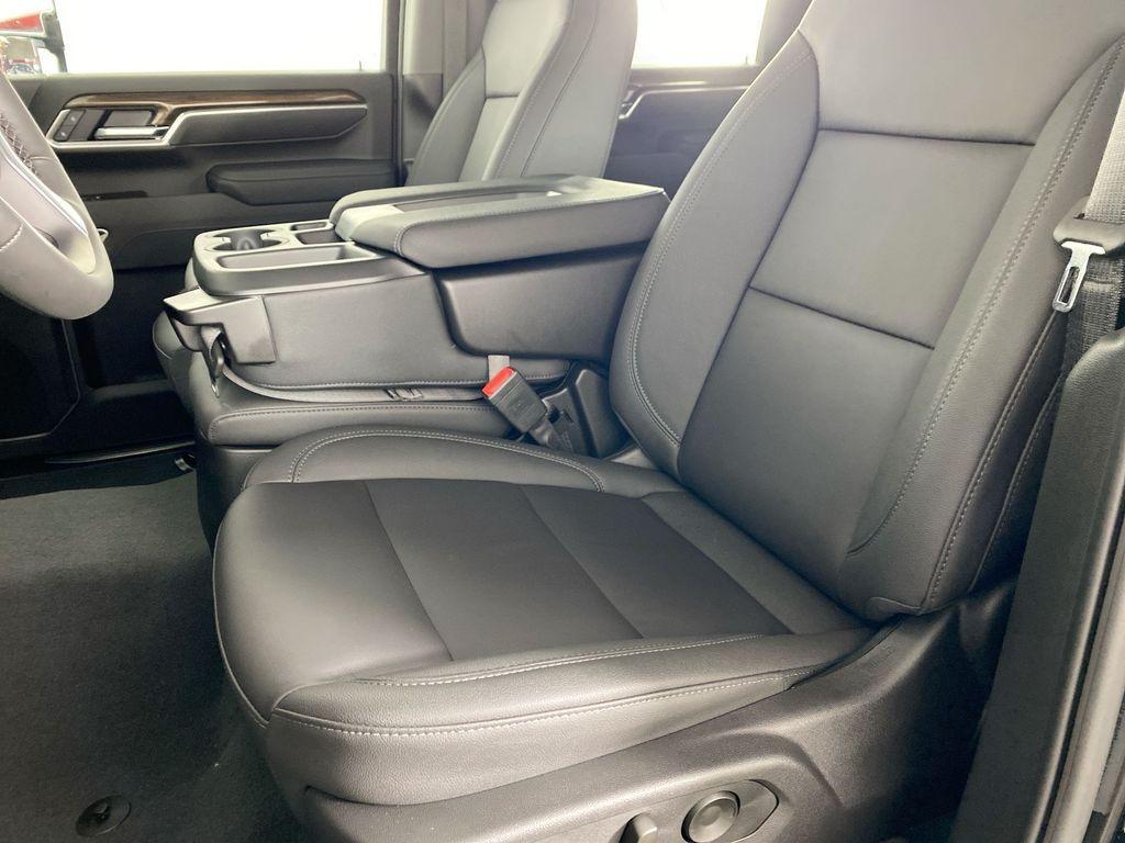 new 2025 Chevrolet Silverado 3500 car, priced at $74,688