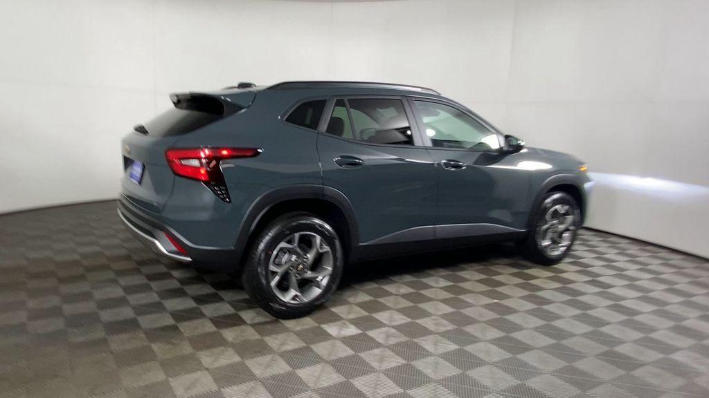 new 2026 Chevrolet Trax car, priced at $26,125