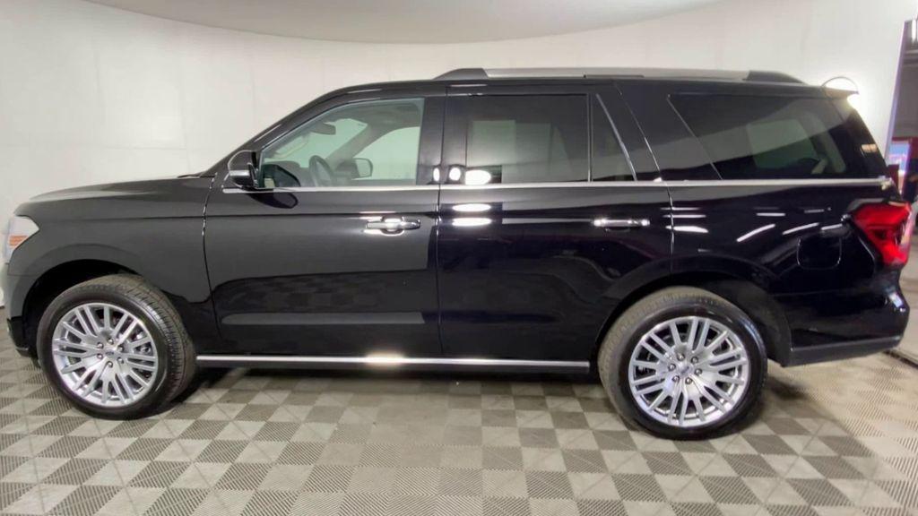 used 2024 Ford Expedition car, priced at $72,000