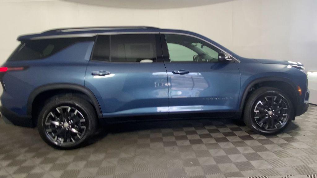 new 2026 Chevrolet Traverse car