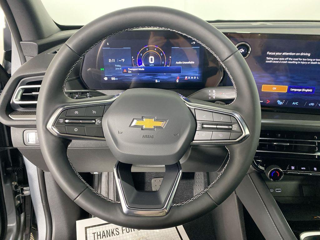 new 2025 Chevrolet Traverse car, priced at $42,545