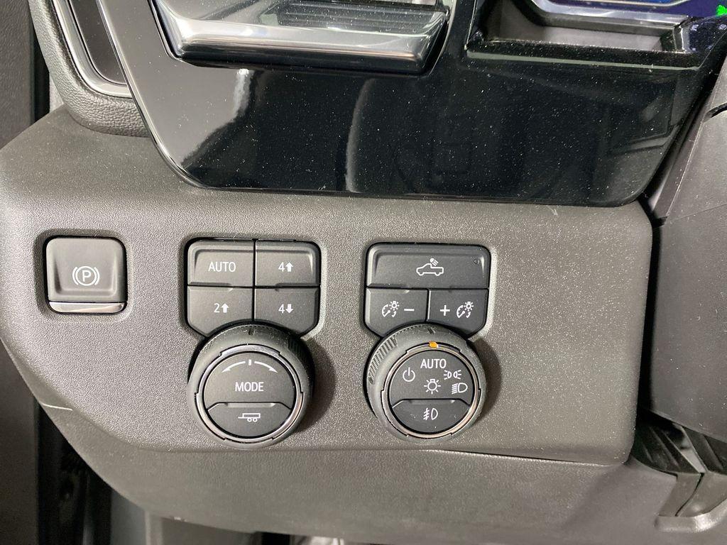 new 2025 Chevrolet Silverado 1500 car, priced at $65,762