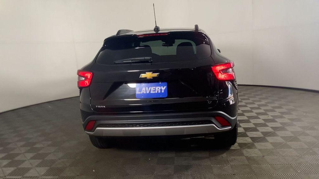 new 2025 Chevrolet Trax car, priced at $26,454