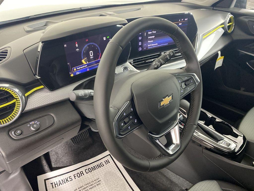 new 2025 Chevrolet Trax car, priced at $26,454