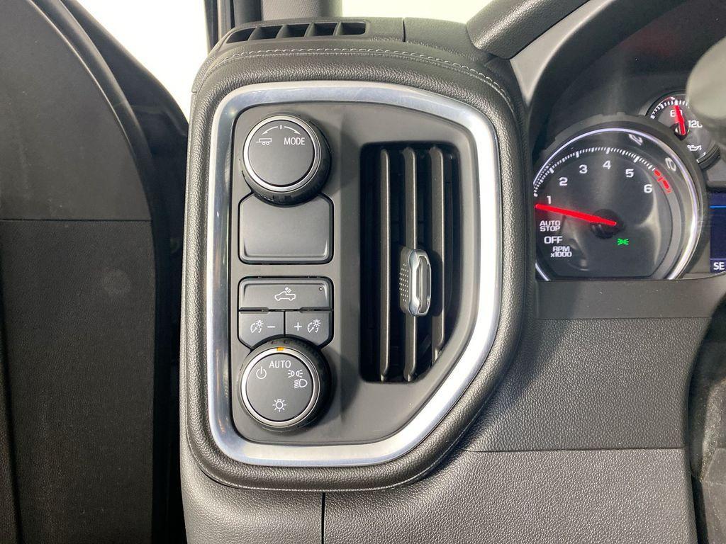 used 2021 Chevrolet Silverado 1500 car, priced at $31,000