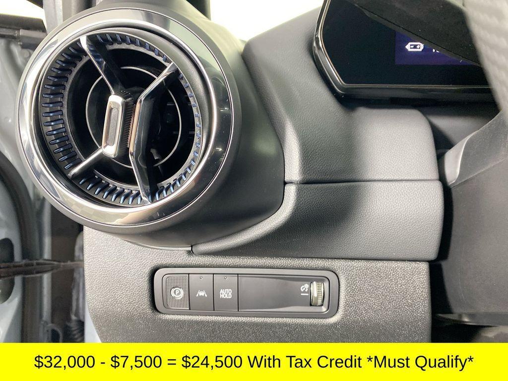used 2025 Chevrolet Equinox EV car, priced at $24,500
