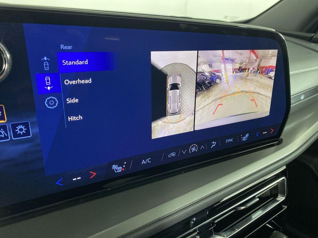 new 2026 Chevrolet Traverse car, priced at $47,540