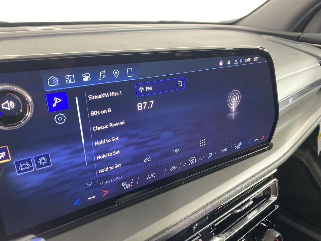 new 2026 Chevrolet Traverse car, priced at $47,540