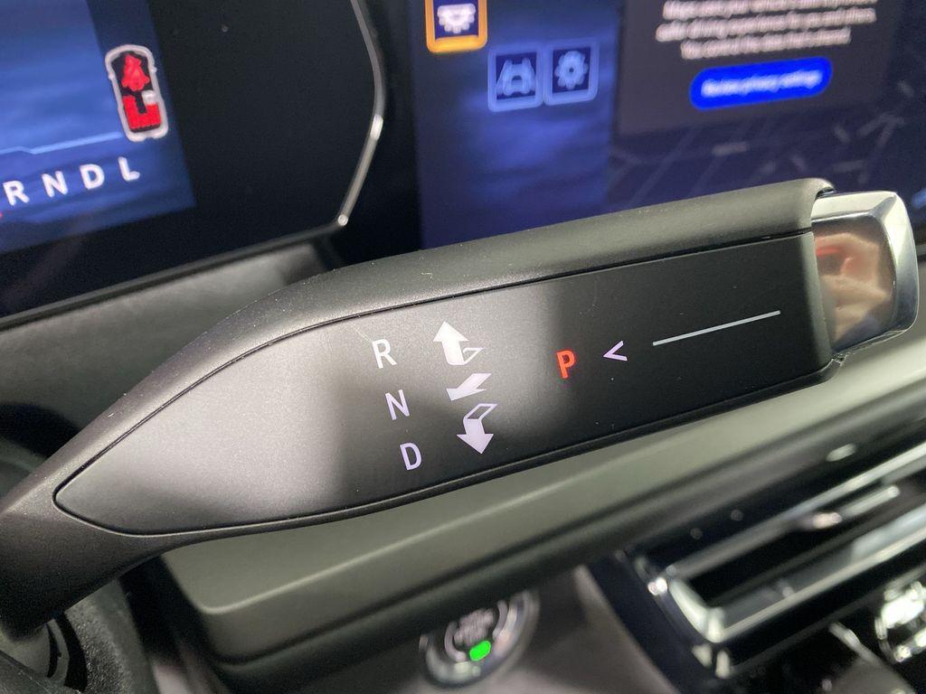 new 2026 Chevrolet Traverse car, priced at $47,540