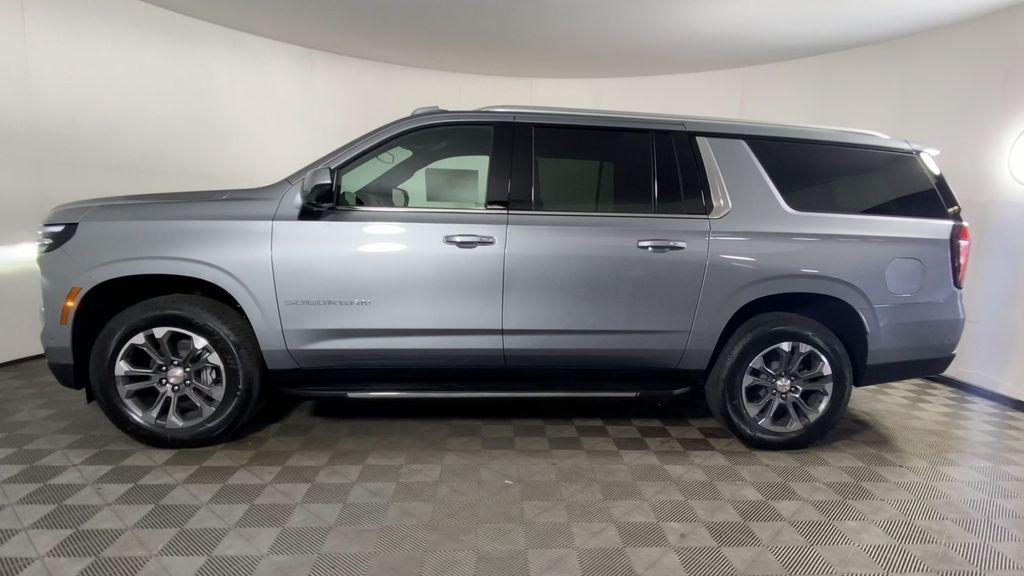new 2025 Chevrolet Suburban car, priced at $67,945