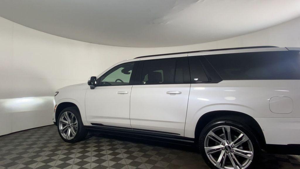 new 2025 Cadillac Escalade ESV car, priced at $128,915