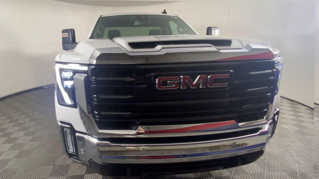 new 2025 GMC Sierra 2500 car, priced at $51,016
