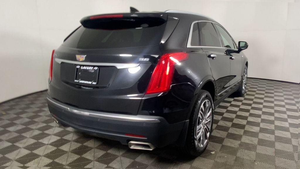 used 2017 Cadillac XT5 car, priced at $16,000