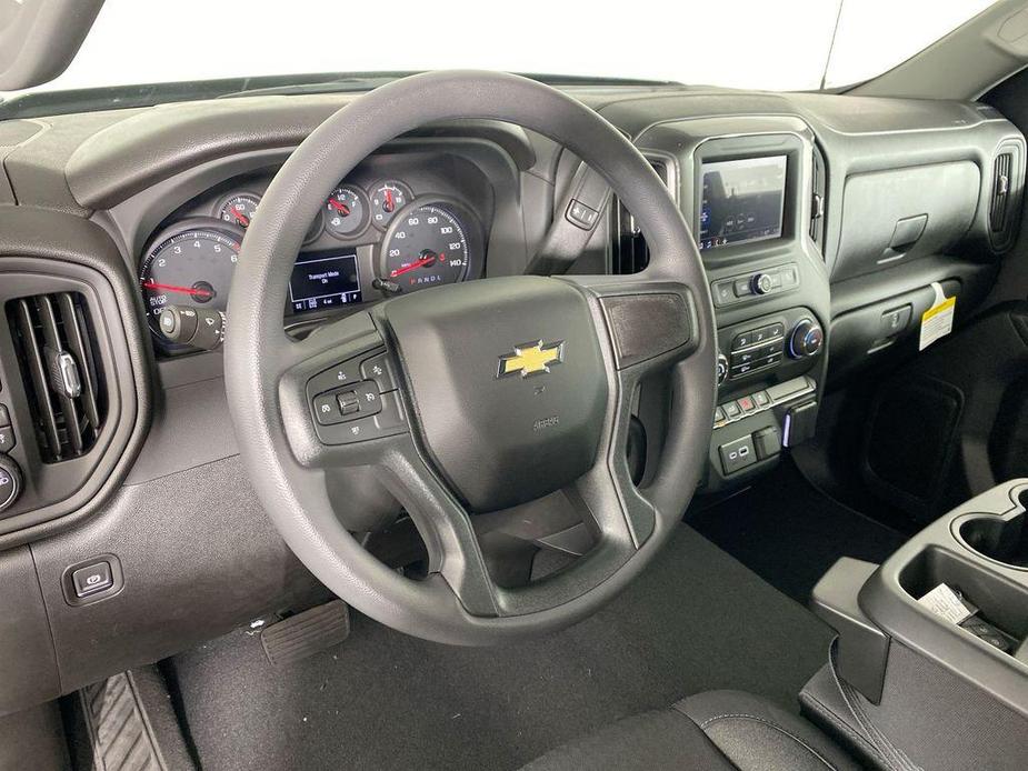 new 2024 Chevrolet Silverado 1500 car, priced at $45,980