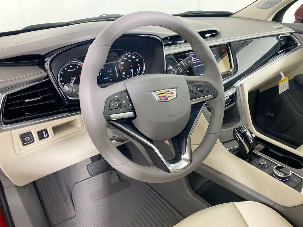 new 2025 Cadillac XT6 car, priced at $61,210