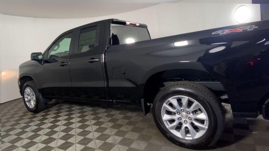 new 2026 Chevrolet Silverado 1500 car, priced at $44,740