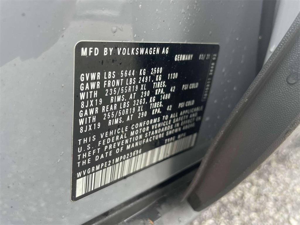 used 2021 Volkswagen ID.4 car, priced at $19,500