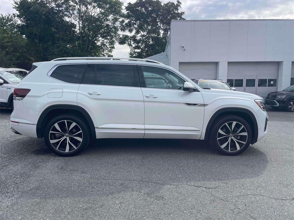 used 2024 Volkswagen Atlas car, priced at $42,900