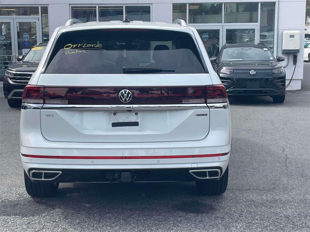 used 2024 Volkswagen Atlas car, priced at $42,900