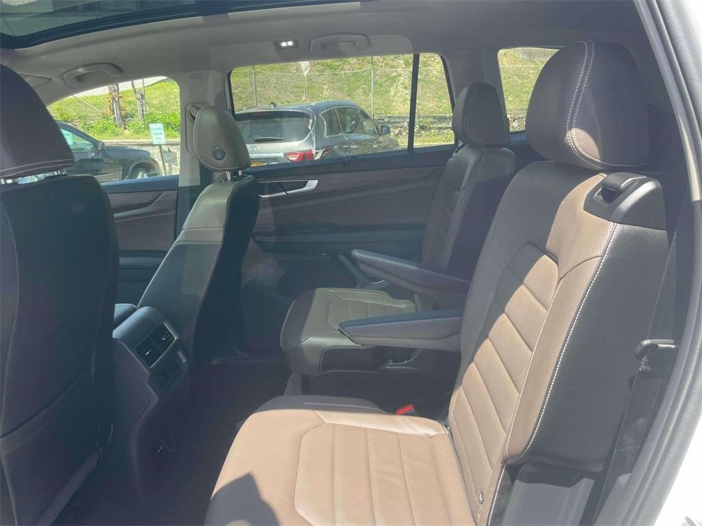 new 2024 Volkswagen Atlas car, priced at $47,891