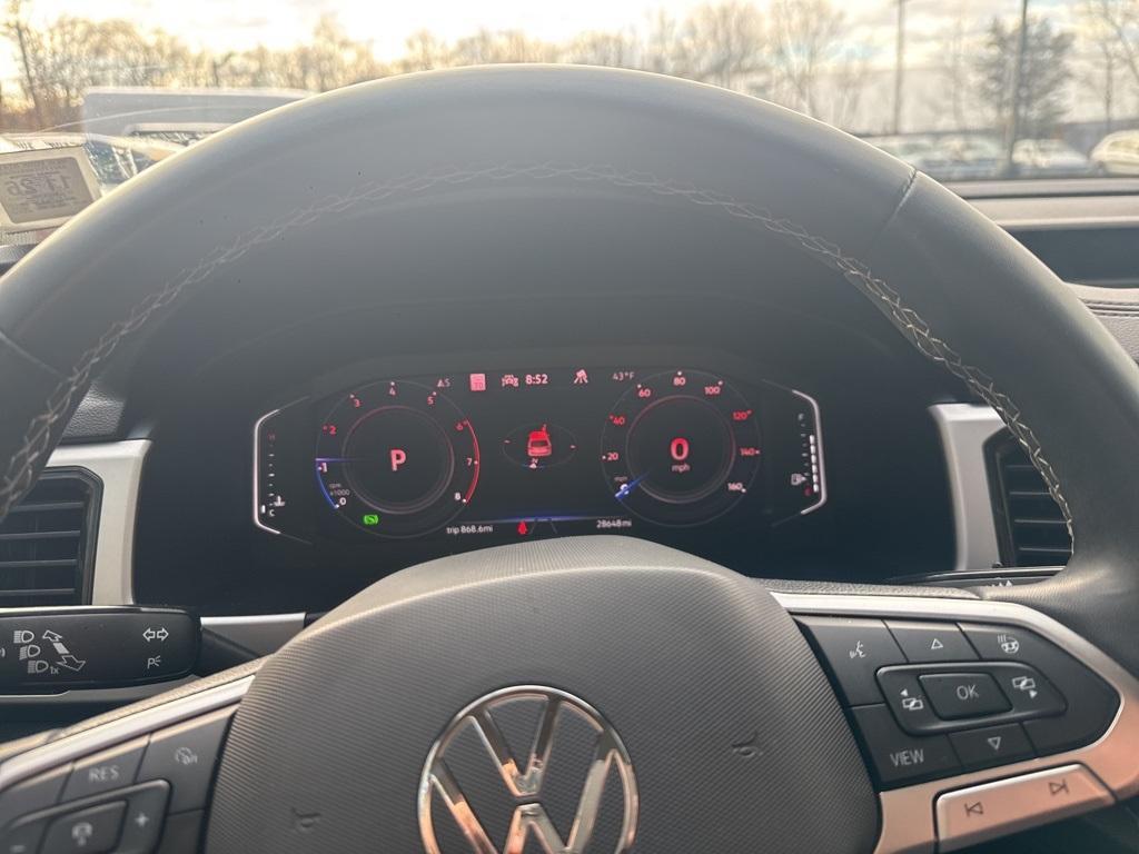 used 2022 Volkswagen Atlas car, priced at $31,900