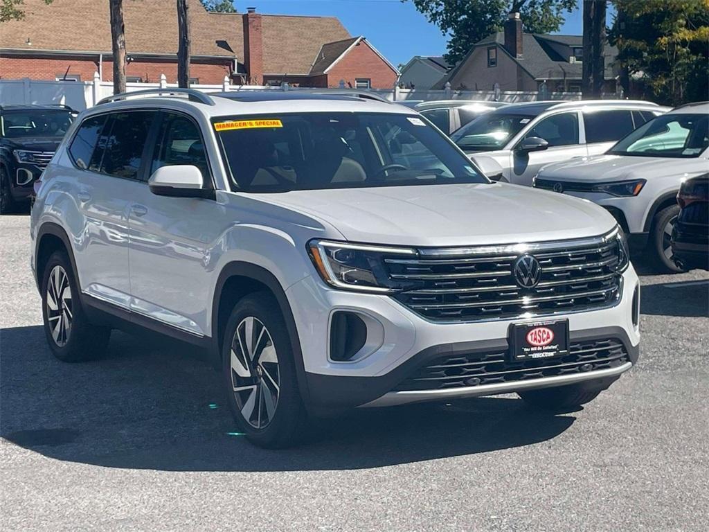 new 2024 Volkswagen Atlas car, priced at $47,894