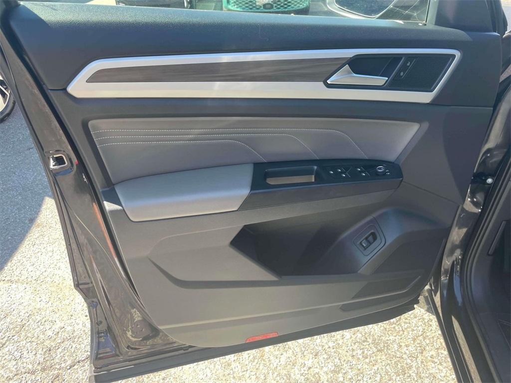 used 2021 Volkswagen Atlas car, priced at $23,800