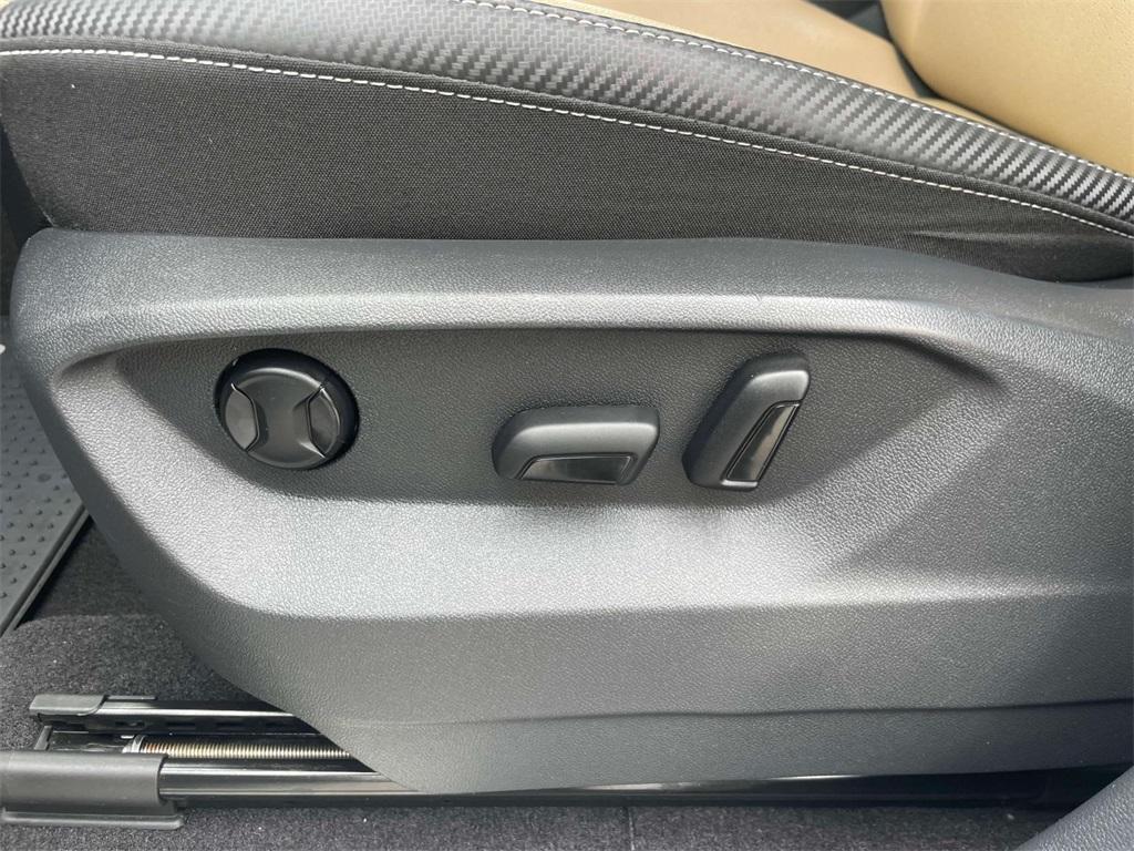 used 2021 Volkswagen Atlas Cross Sport car, priced at $26,500