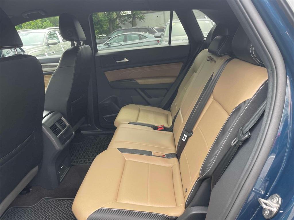 used 2021 Volkswagen Atlas Cross Sport car, priced at $26,500