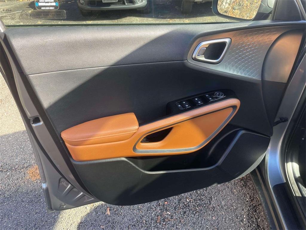 used 2024 Kia Soul car, priced at $19,995