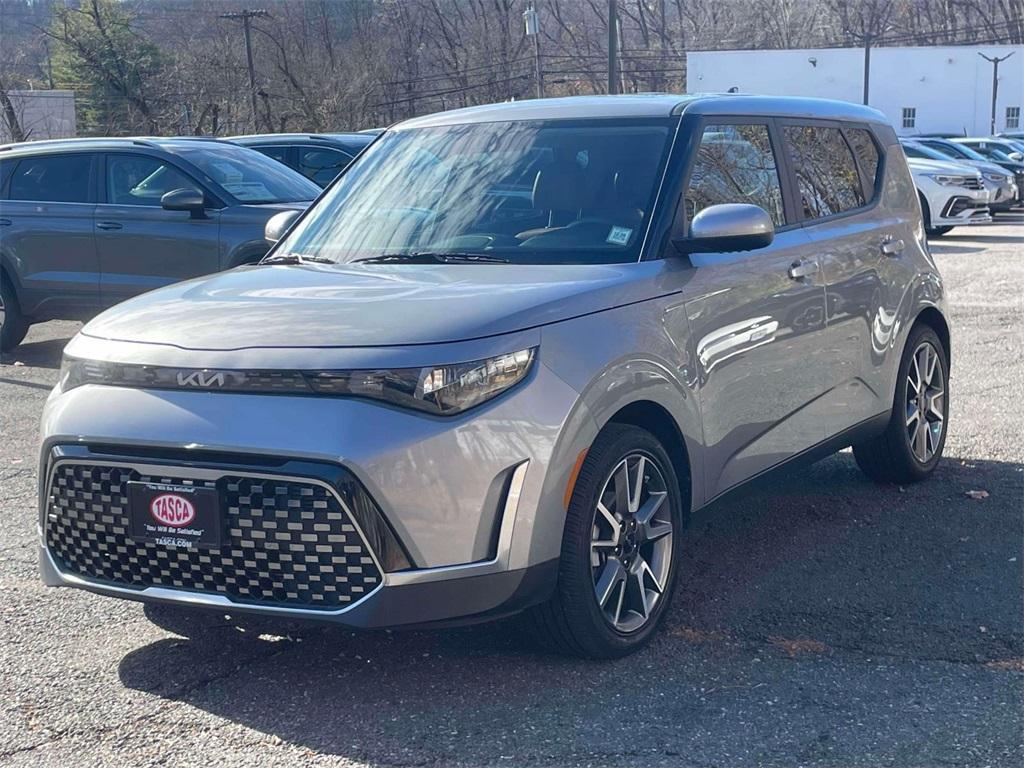 used 2024 Kia Soul car, priced at $19,995