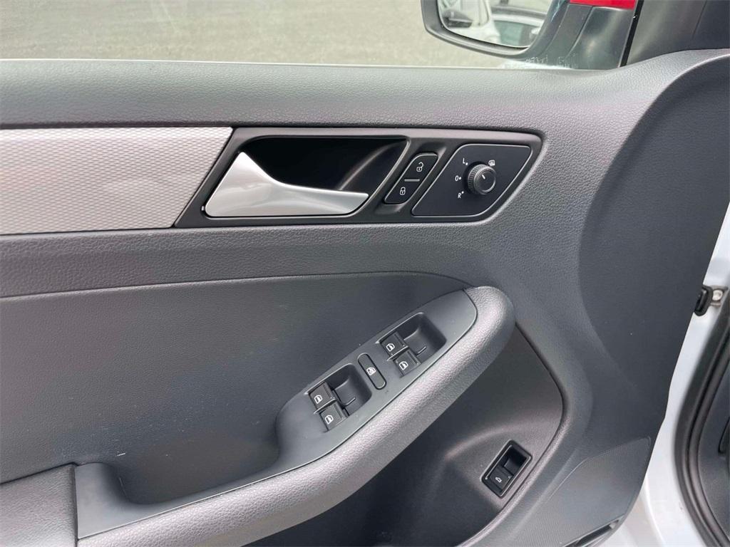 used 2017 Volkswagen Jetta car, priced at $11,000