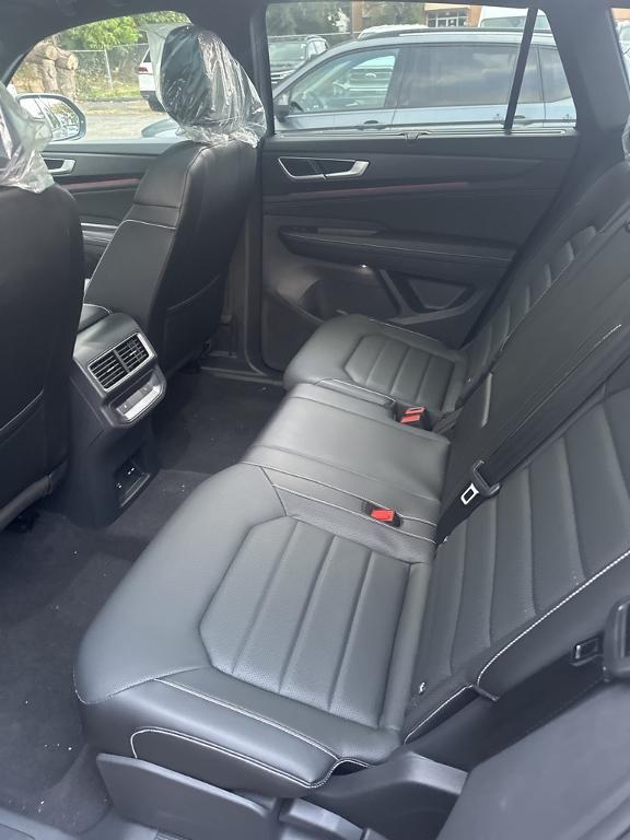 new 2024 Volkswagen Atlas Cross Sport car, priced at $47,001